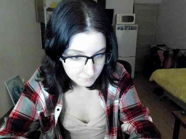 Victoria_Winters webcam