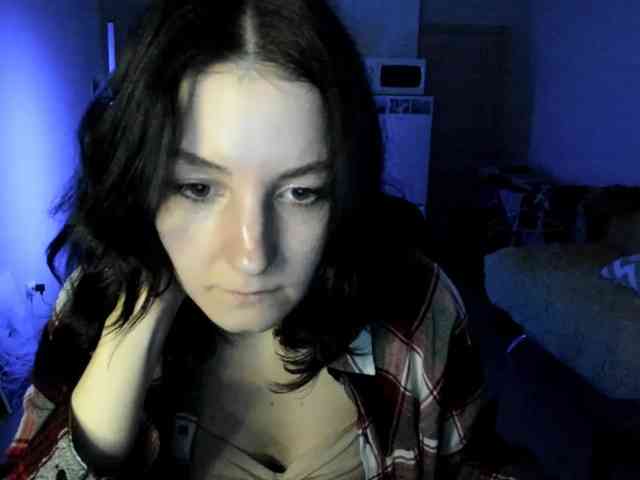 Victoria_Winters webcam