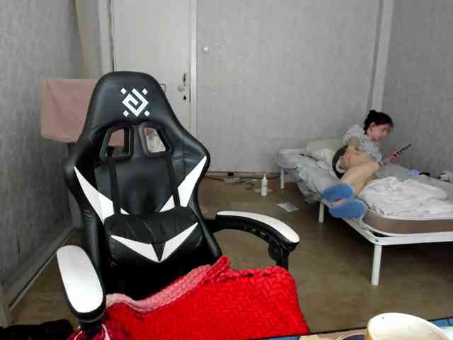 Ctrl_V_Desire webcam