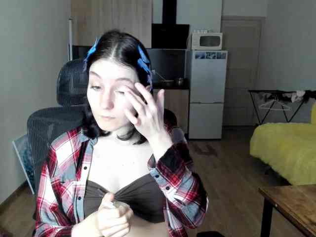 Victoria_Winters webcam