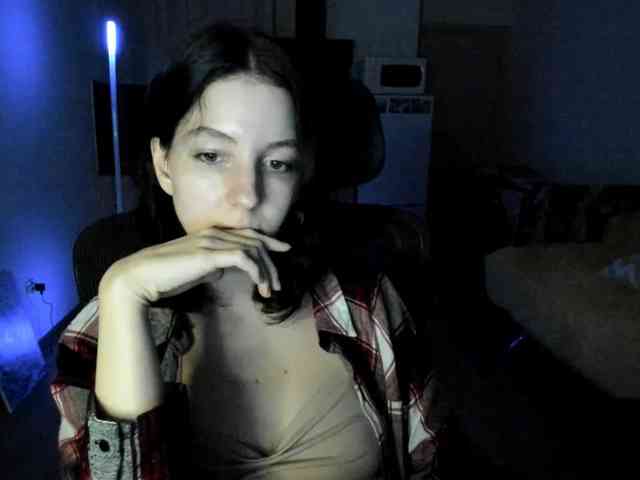 Victoria_Winters webcam