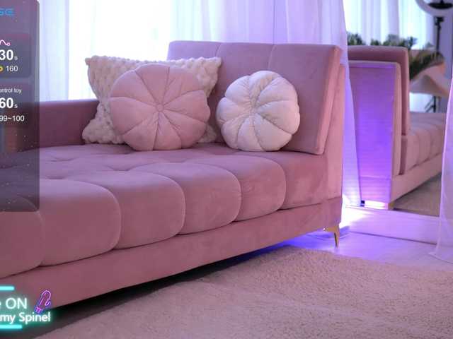 AnnaRhodes's BongaCams show and profile