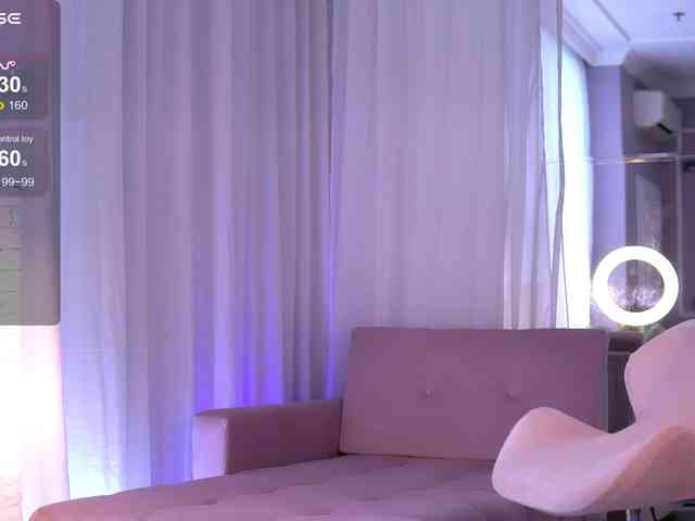 AnnaRhodes's webcam live show