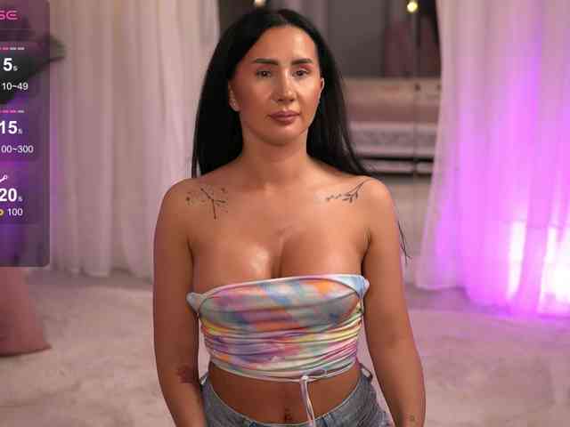 online nude chat AnnaRhodes