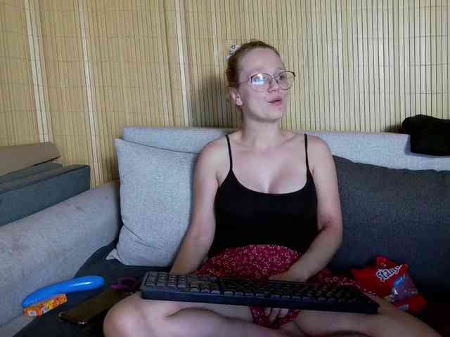 LeniFuchs webcam