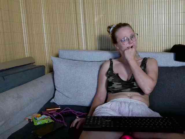 LeniFuchs webcam
