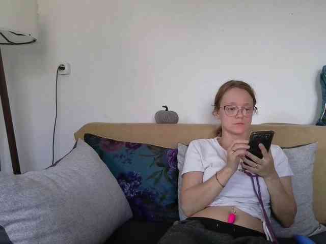 LeniFuchs webcam