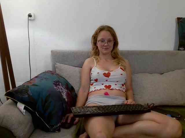 LeniFuchs webcam