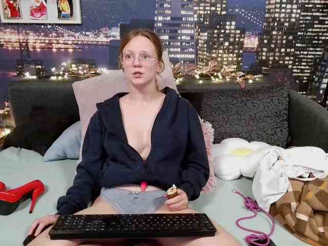 LeniFuchs webcam