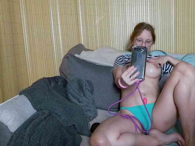 LeniFuchs webcam