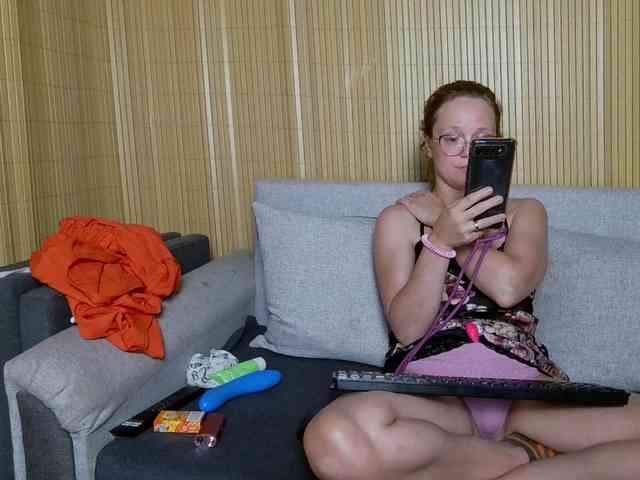 LeniFuchs webcam