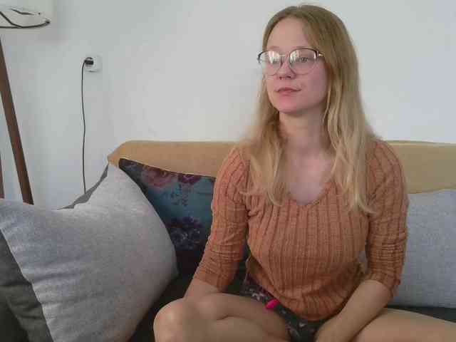 LeniFuchs webcam