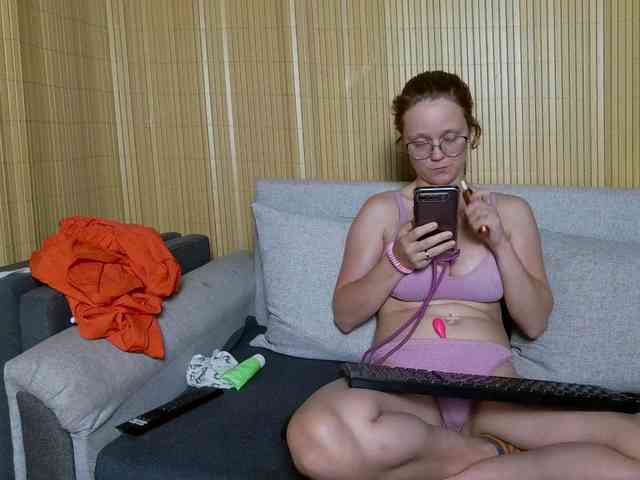 LeniFuchs webcam