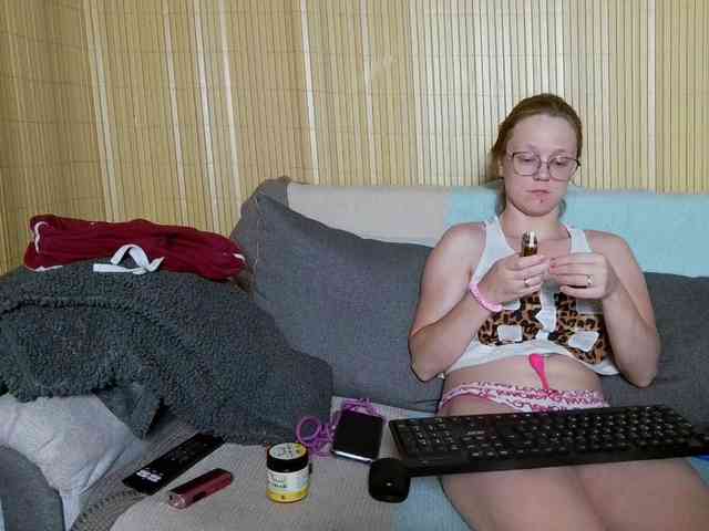 LeniFuchs webcam