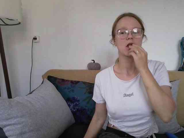 LeniFuchs webcam