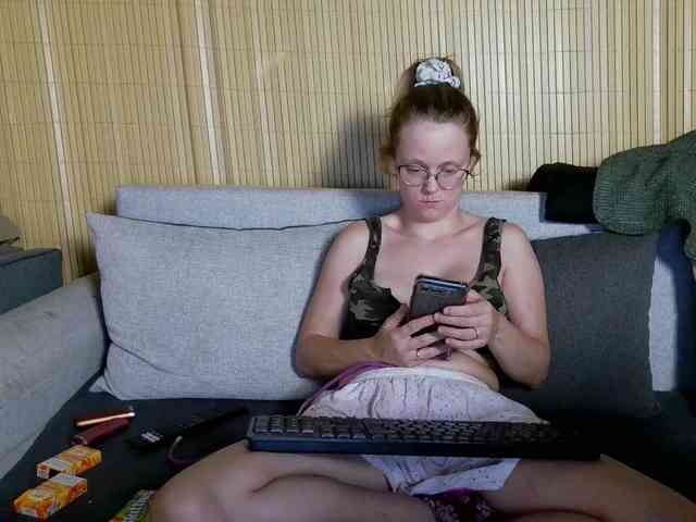 LeniFuchs webcam