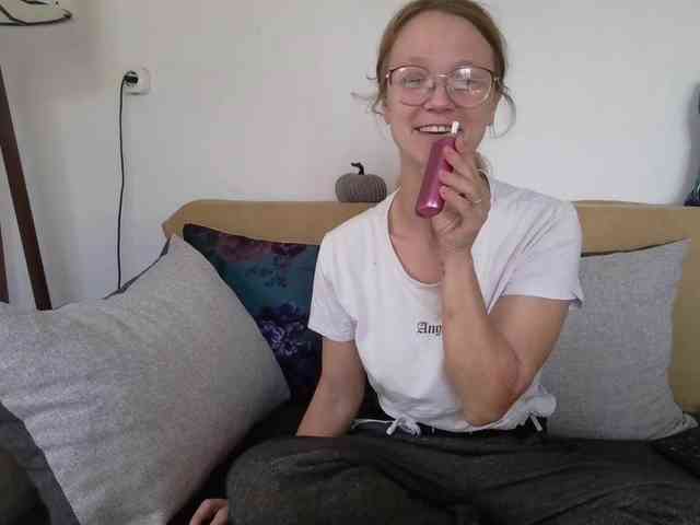 LeniFuchs webcam