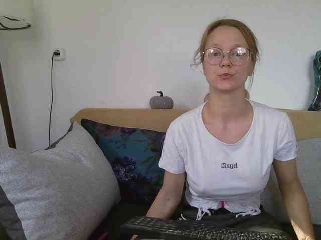 LeniFuchs webcam