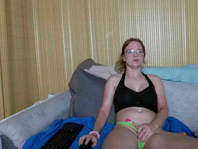 LeniFuchs webcam