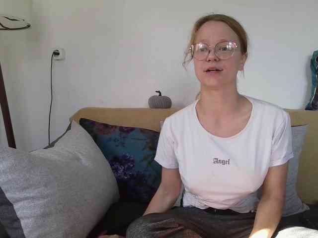 LeniFuchs webcam