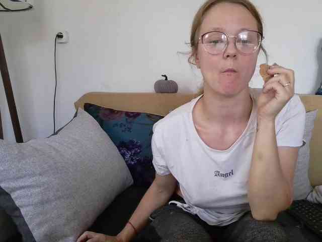 LeniFuchs webcam