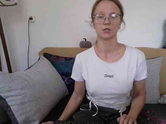LeniFuchs webcam