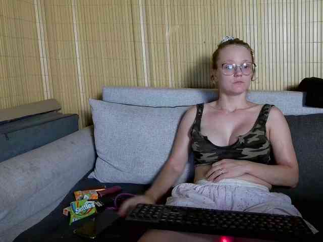 LeniFuchs webcam