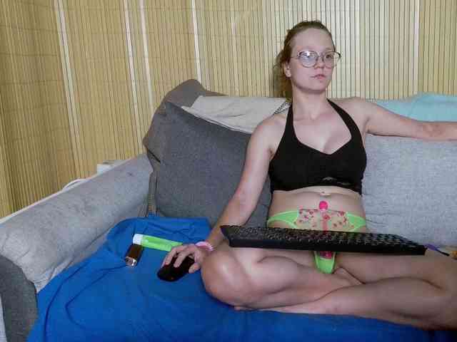 LeniFuchs webcam