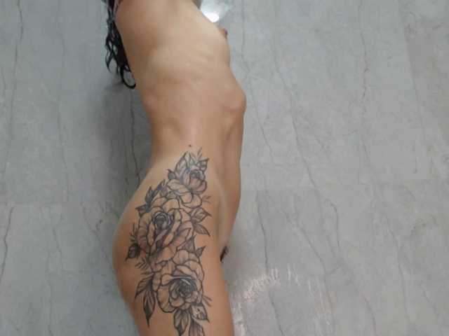 LilianaL's BongaCams show and profile