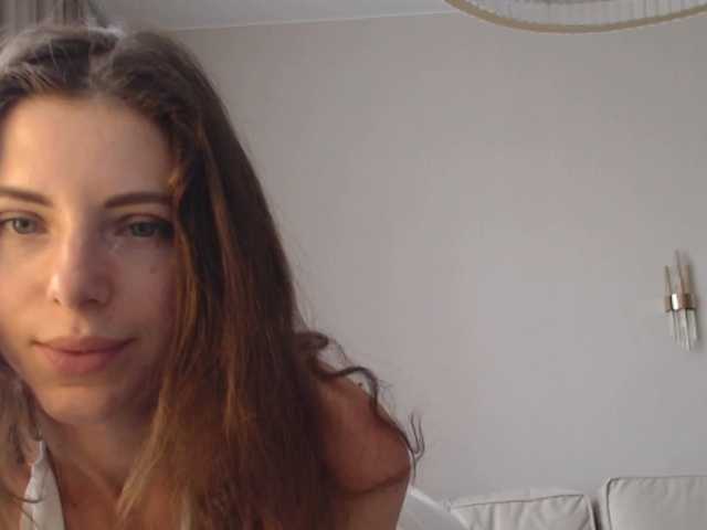 LilianaL's BongaCams show and profile
