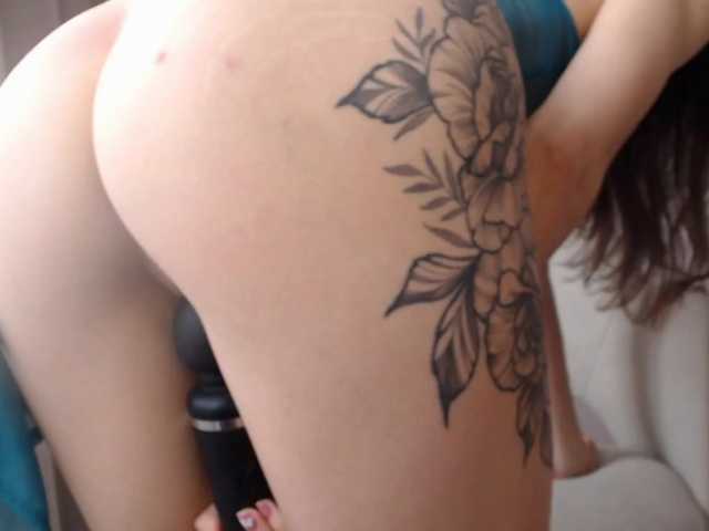 LilianaL's BongaCams show and profile