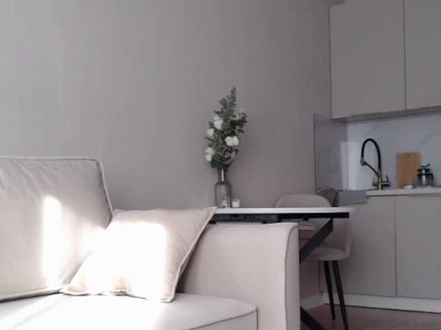 LilianaL's BongaCams show and profile