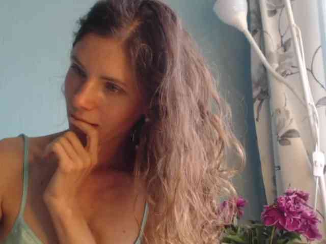 LilianaLove webcam