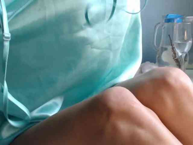 LilianaLove webcam