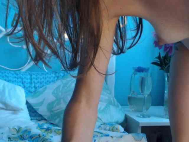 LilianaLove webcam