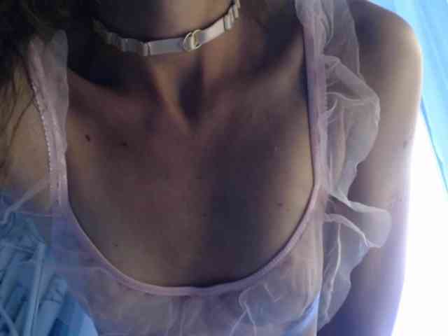 LilianaLove webcam