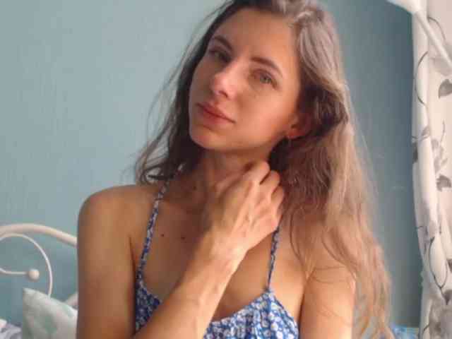 LilianaLove webcam