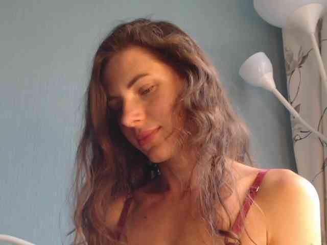LilianaLove webcam