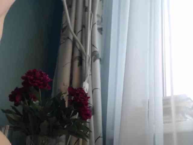 LilianaLove webcam