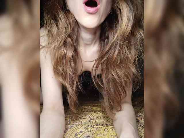 Your-Peachy-Dream webcam