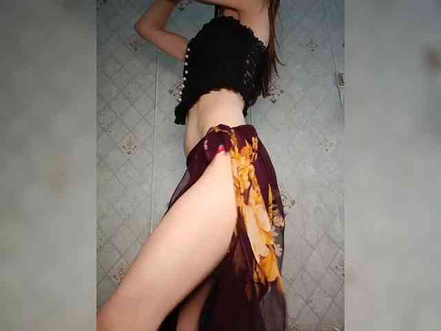 Your-Peachy-Dream webcam