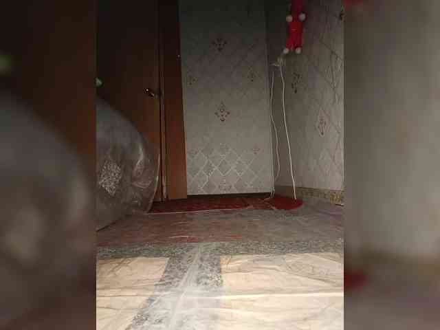 Your-Peachy-Dream webcam