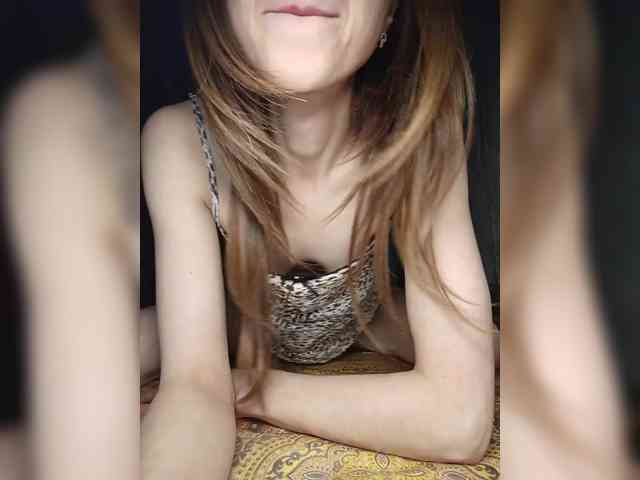 Your-Peachy-Dream webcam