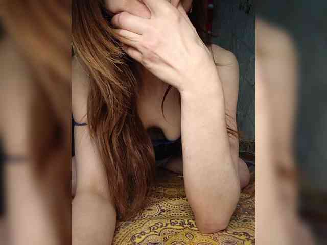 Your-Peachy-Dream webcam