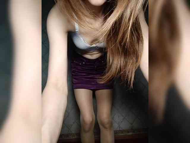 Your-Peachy-Dream webcam