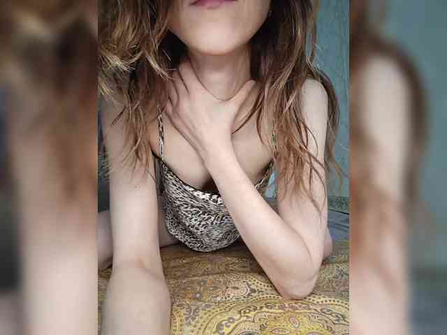 Your-Peachy-Dream webcam