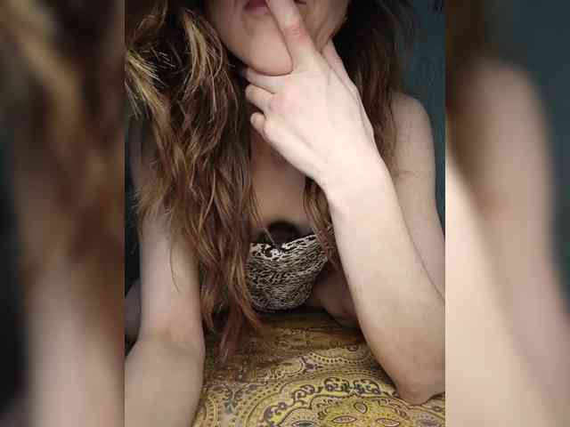 Your-Peachy-Dream webcam