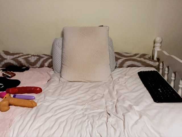 Jasmine74's BongaCams show and profile