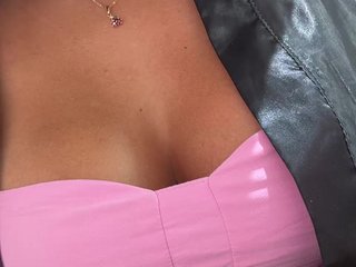 EmilyLeah Porn Show