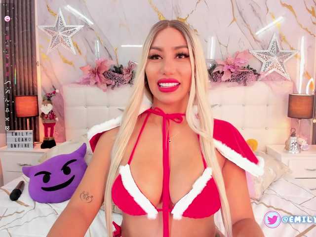 EmilyLeah's BongaCams show and profile